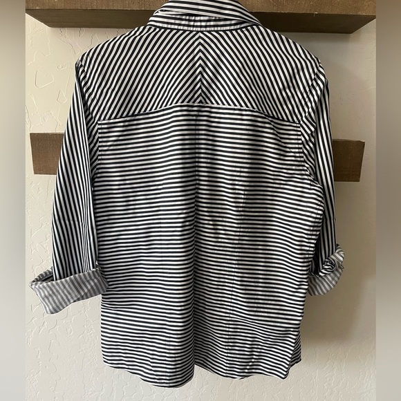 Chico’s| Horizontal Stripe Shirt, No-Iron Button Down Blouse, Size 1/Medium••• - Picture 9 of 15